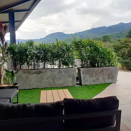 Casa Tropica Villas - Diwata Villa Modern Hot Spring Pool Pet-Friendly Private Resort With Mountain View-3